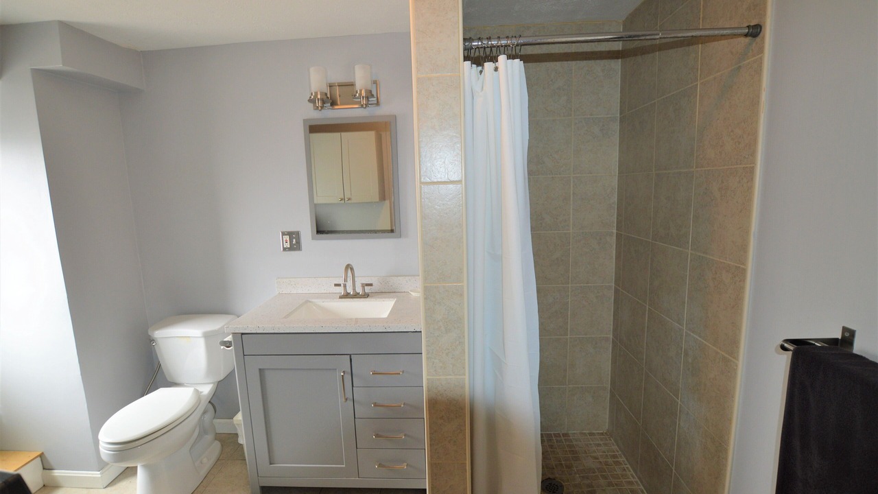 Photo of Others in Central-Maverick Square - Paris Street