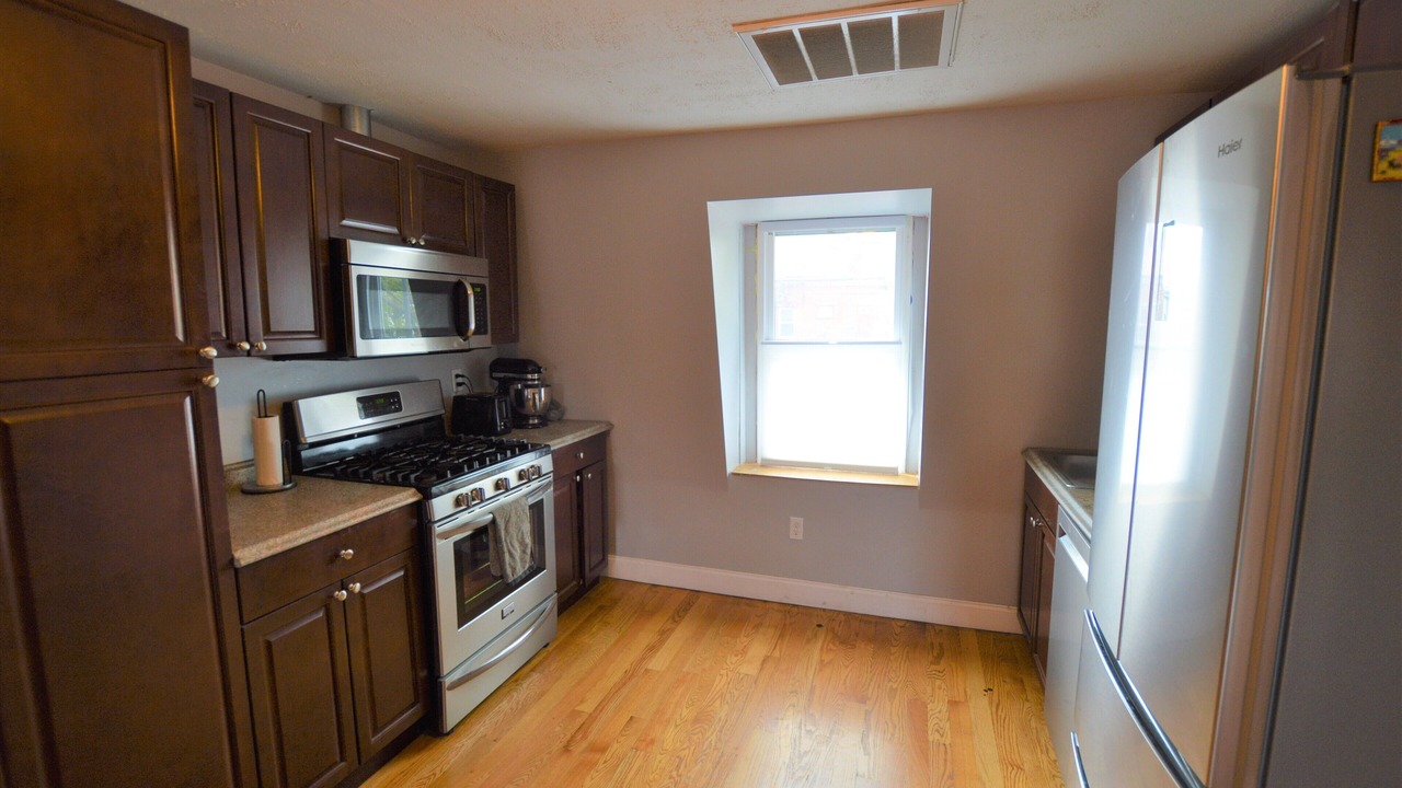 Photo of Kitchen in Central-Maverick Square - Paris Street
