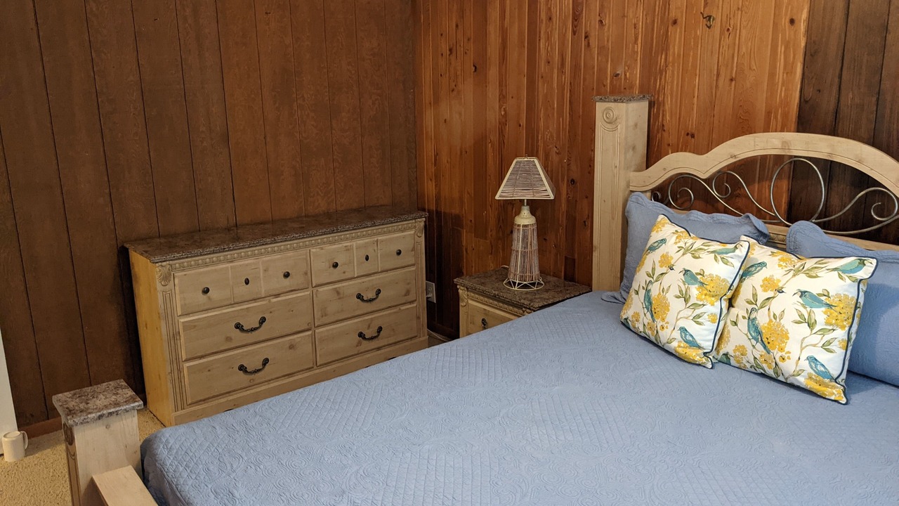 Photo of Bedroom in Manning
