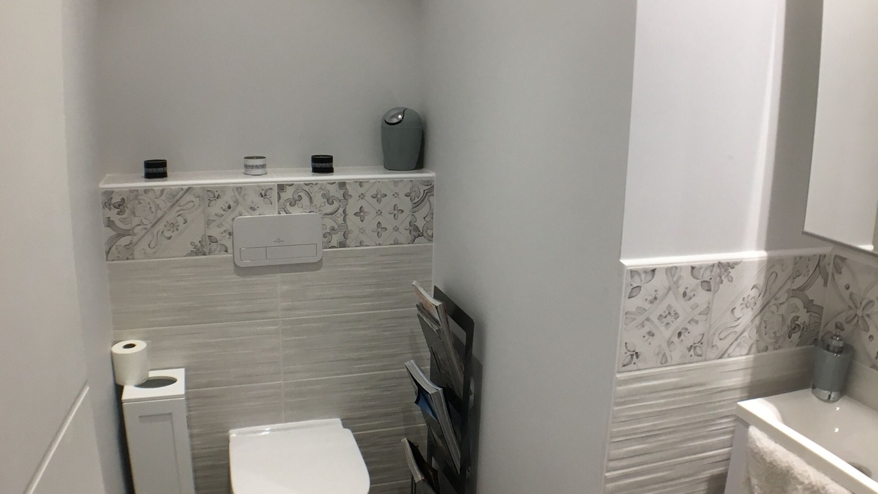 Photo of Bathroom in Saint-Affrique