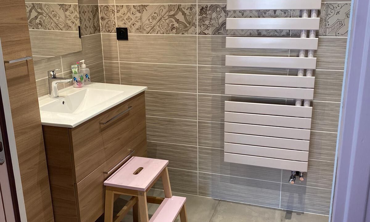 Photo of Bathroom in Saint-Affrique