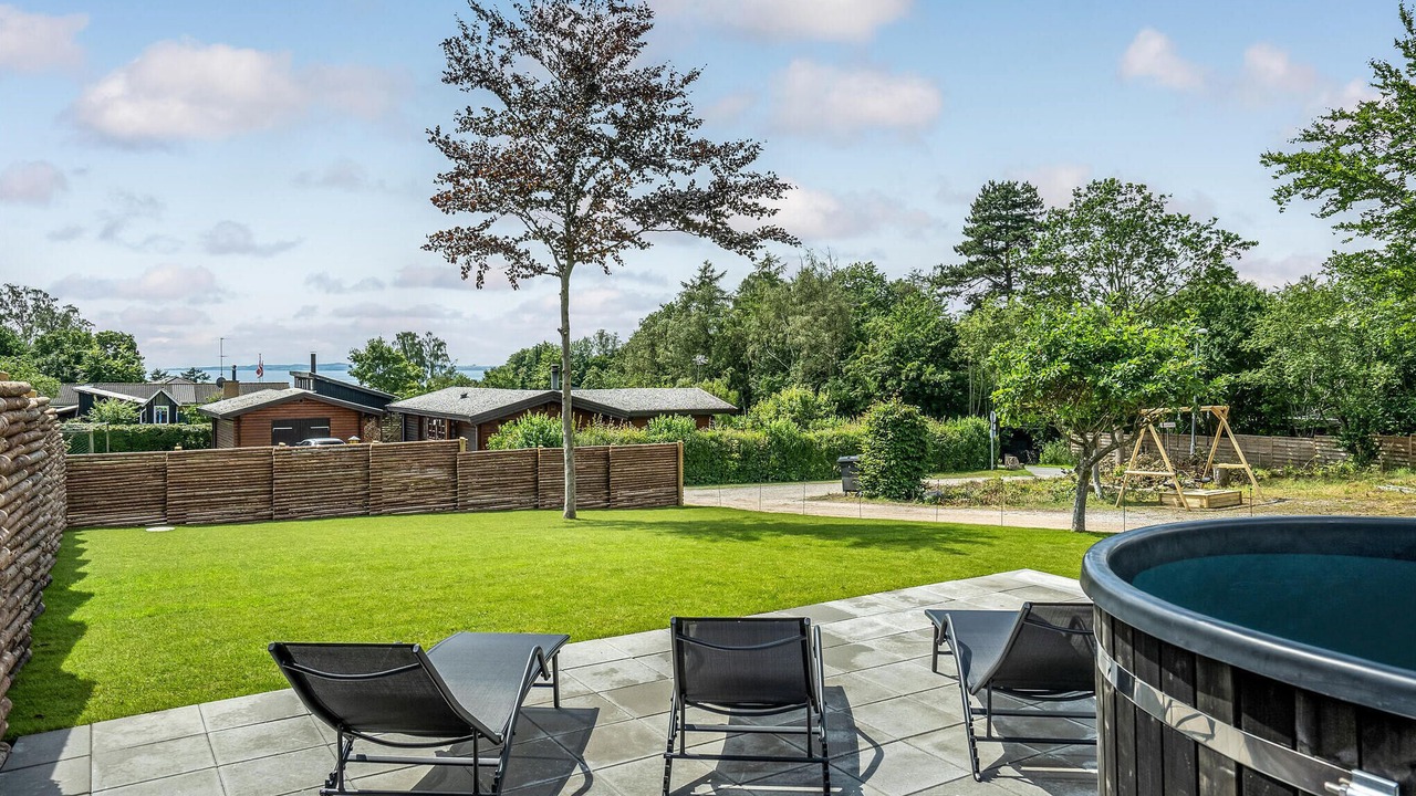 Photo of Others in Lyngsbæk Strand