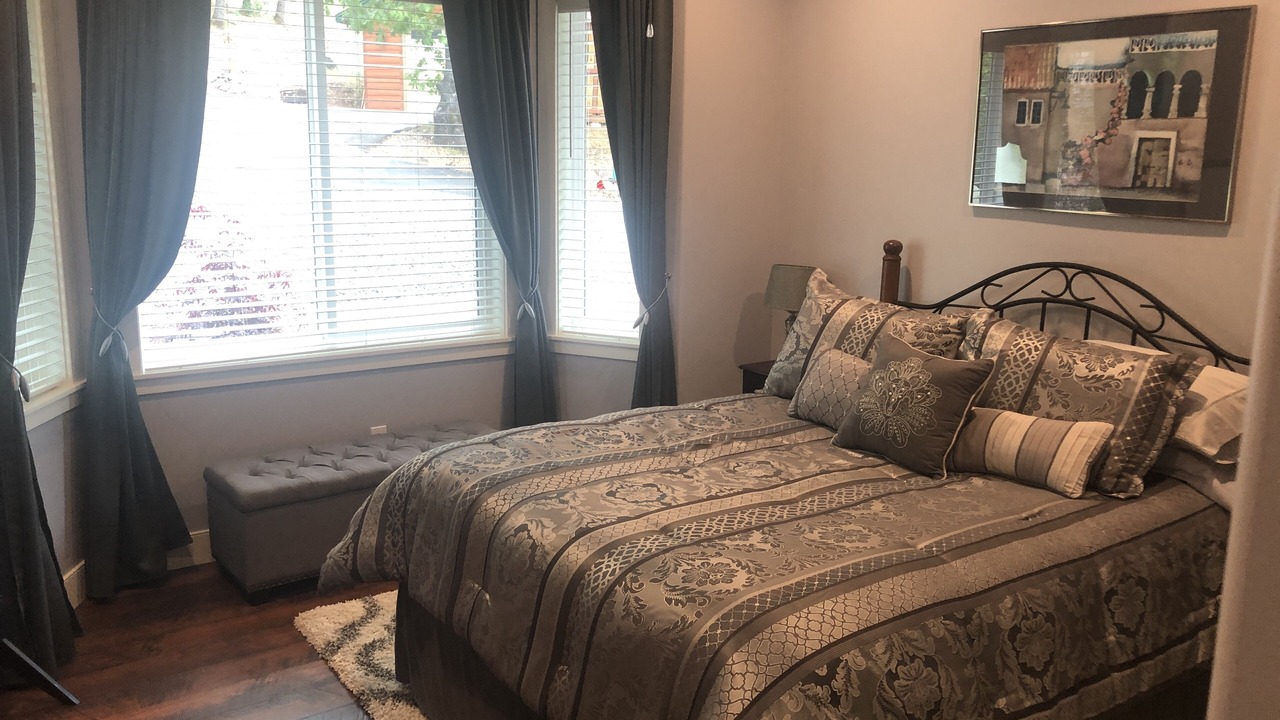 Photo of Bedroom in Forest Meadows