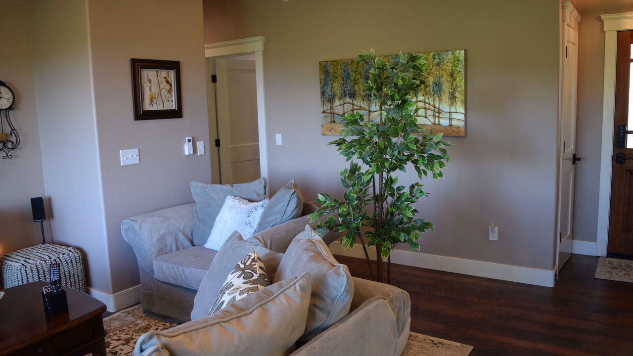 Photo of Livingroom in Forest Meadows