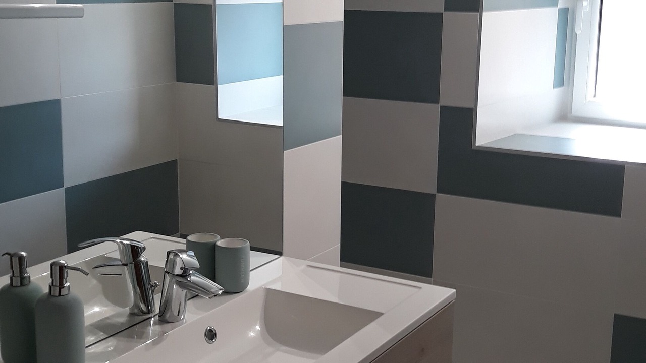 Photo of Bathroom in Poule-les-Echarmeaux