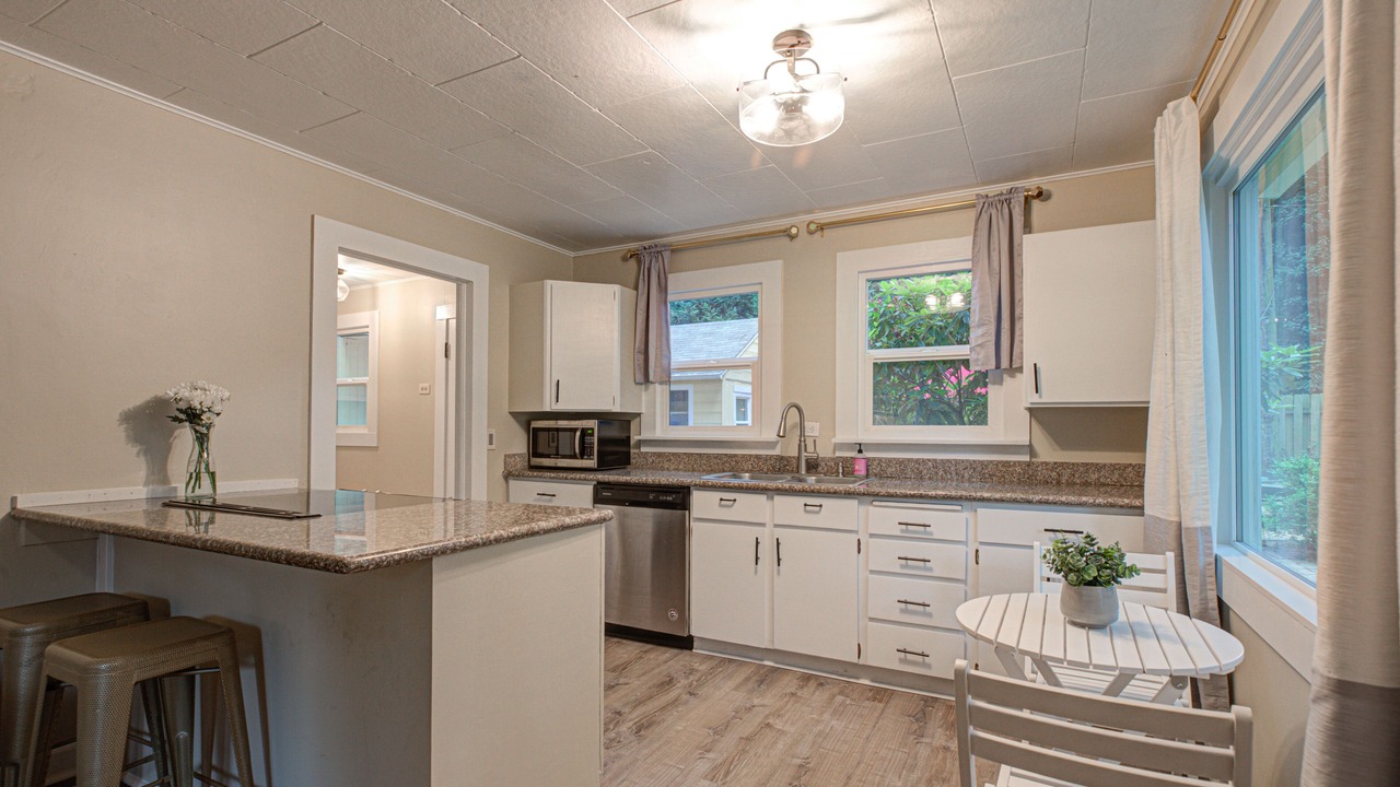 Photo of Kitchen in Pleasant Valley