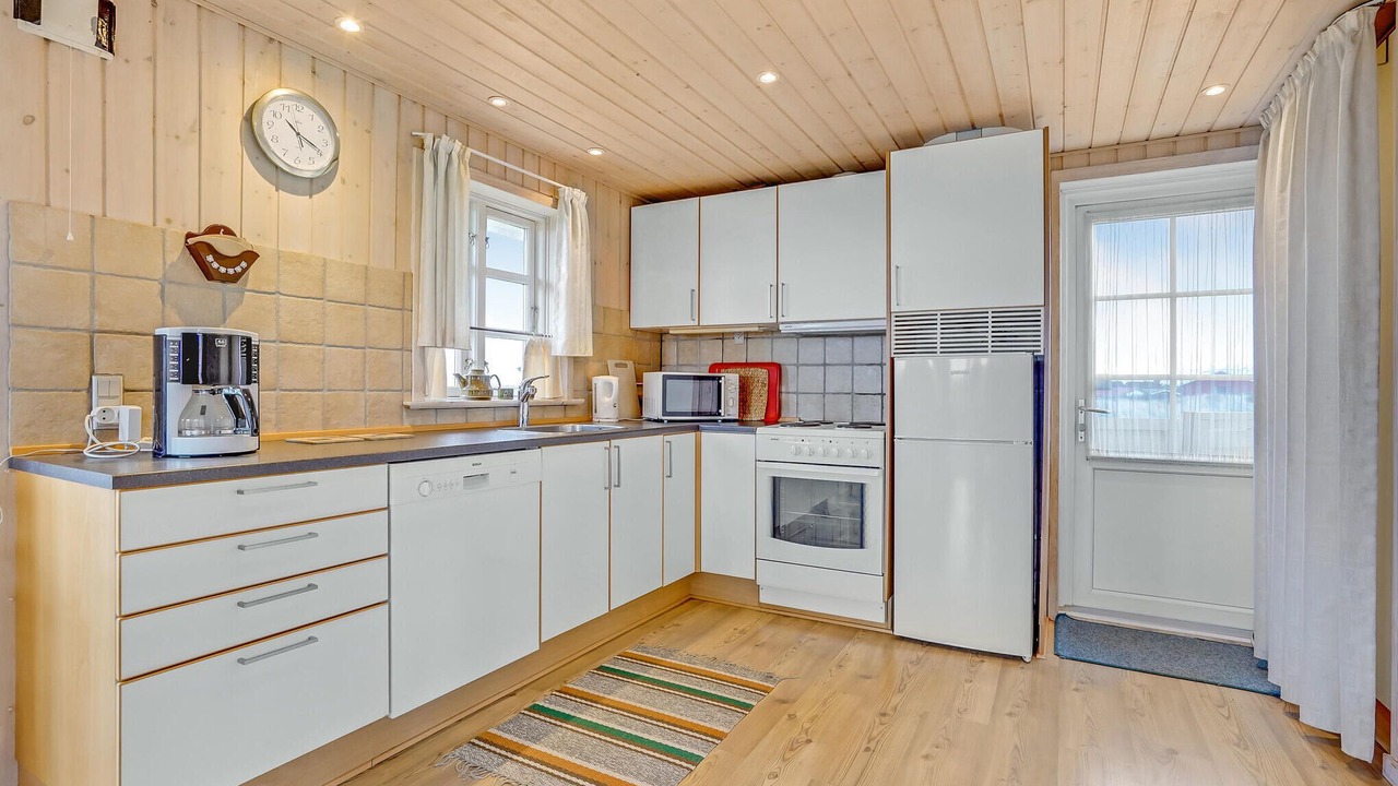 Photo of Others in Lakolk