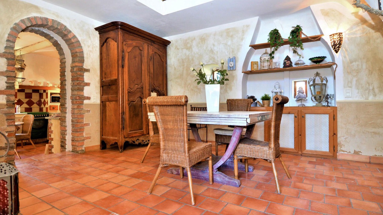 Photo of Bedroom in Mejannes-les-Ales