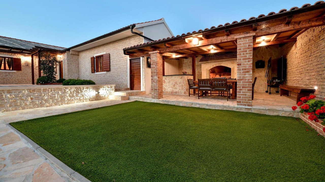 Photo of Outdoor in Lisicici