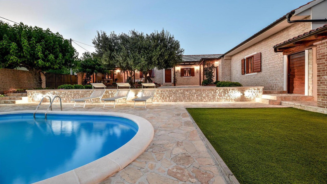 Photo of Outdoor in Lisicici