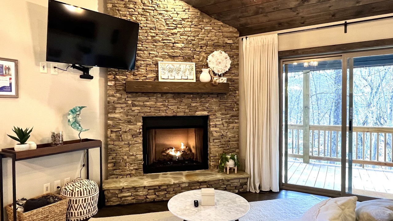 Photo of Livingroom in Murphy