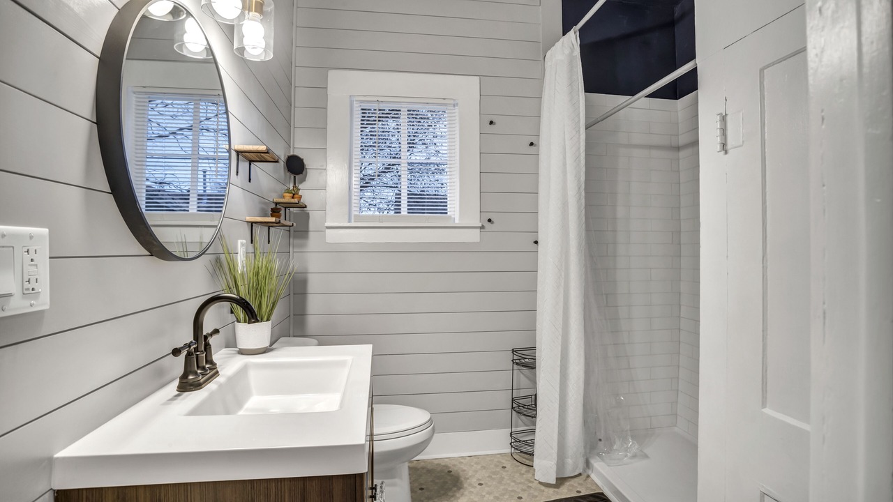 Photo of Bathroom in Belton