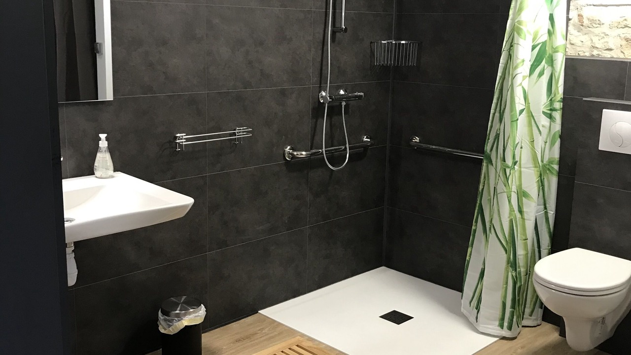 Photo of Bathroom in Lucon