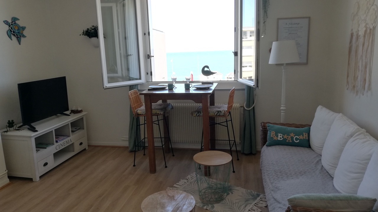 Photo of Livingroom in Fecamp