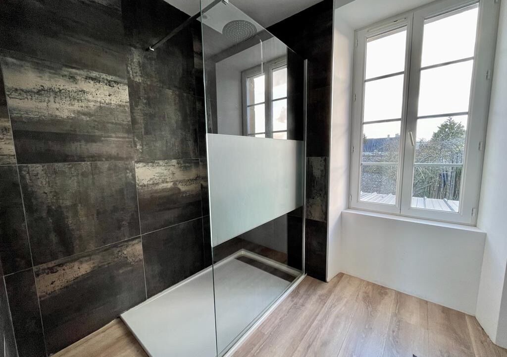 Photo of Bathroom in Luc-sur-Mer