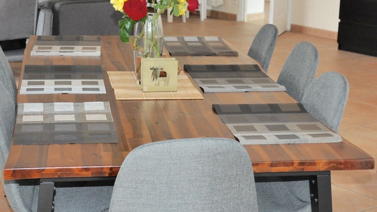 Photo of Others in Montans