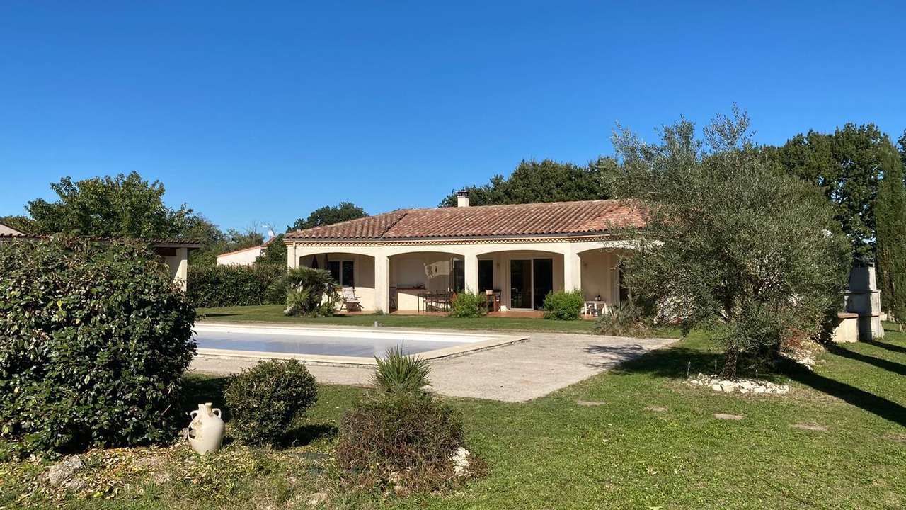 Photo of Outdoor in Montans