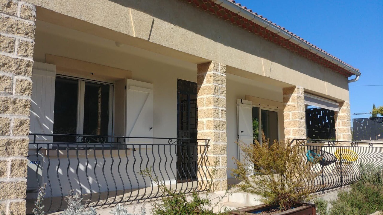Photo of Outdoor in Saint-Laurent-La-Vernede