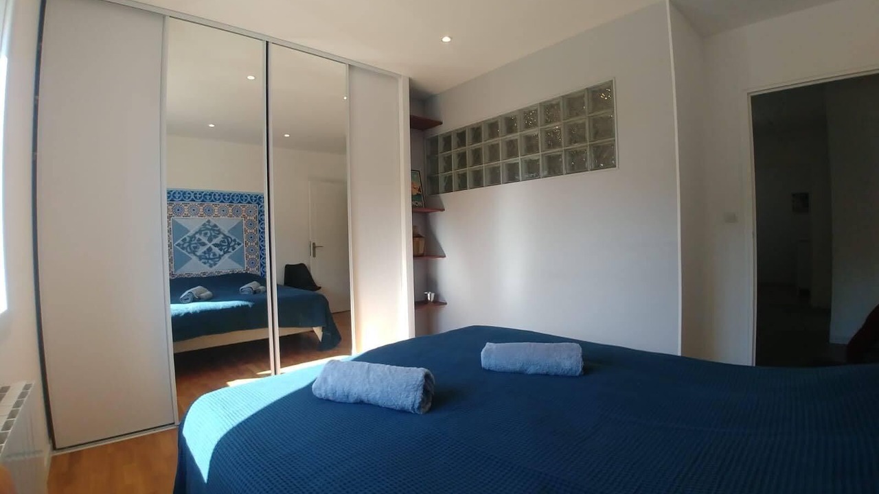Photo of Bedroom in Saint-Laurent-La-Vernede