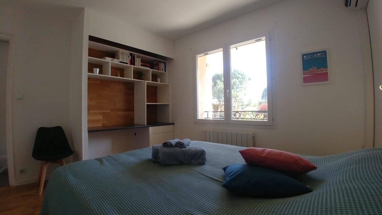 Photo of Bedroom in Saint-Laurent-La-Vernede