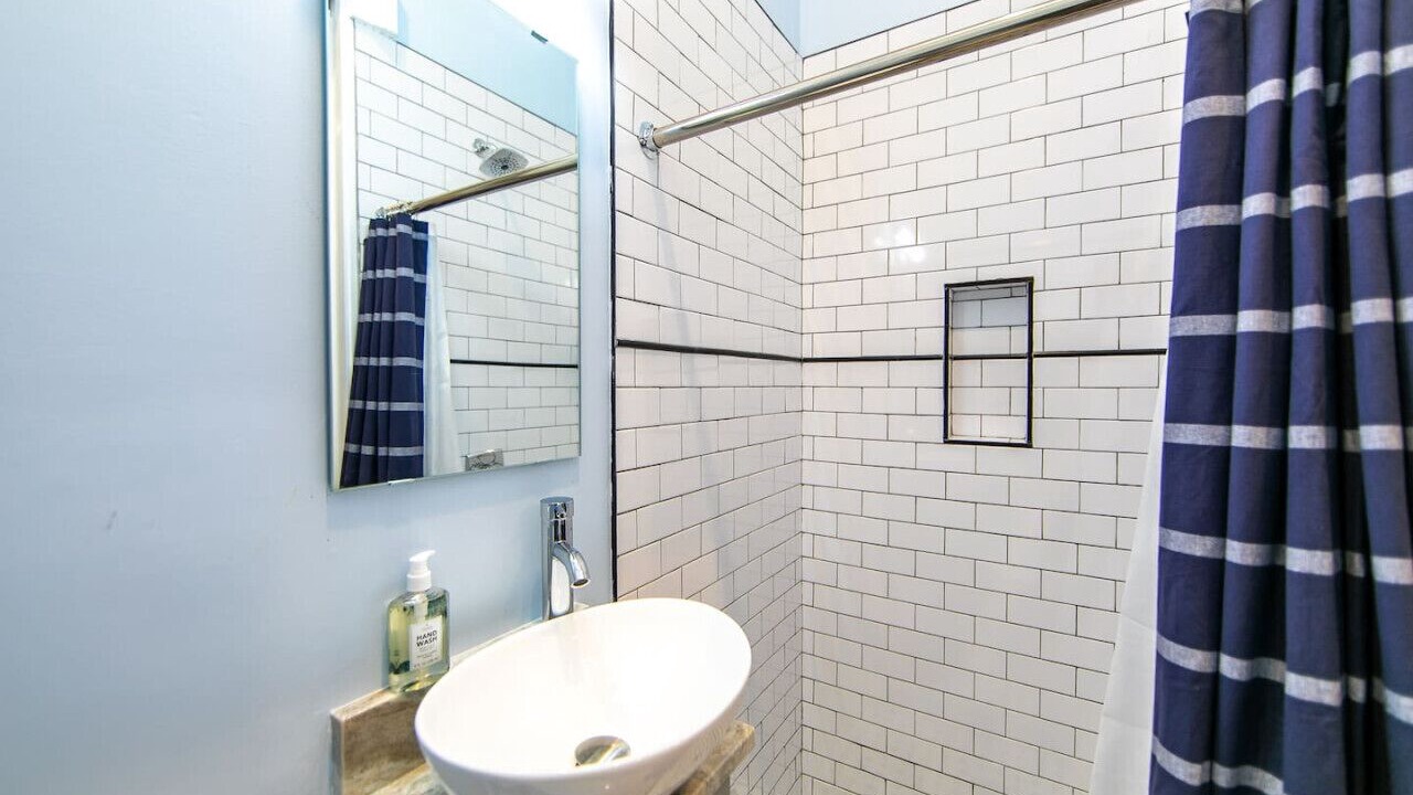 Photo of Bathroom in Treme