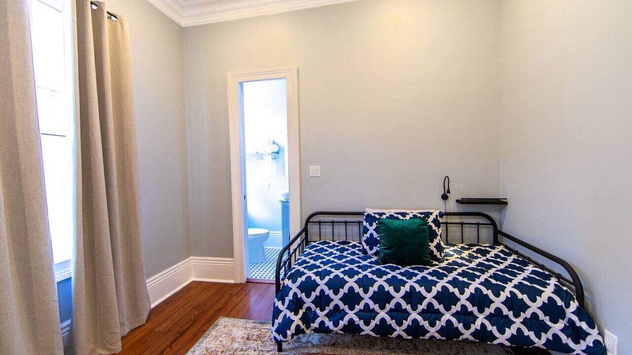 Photo of Bedroom in Treme