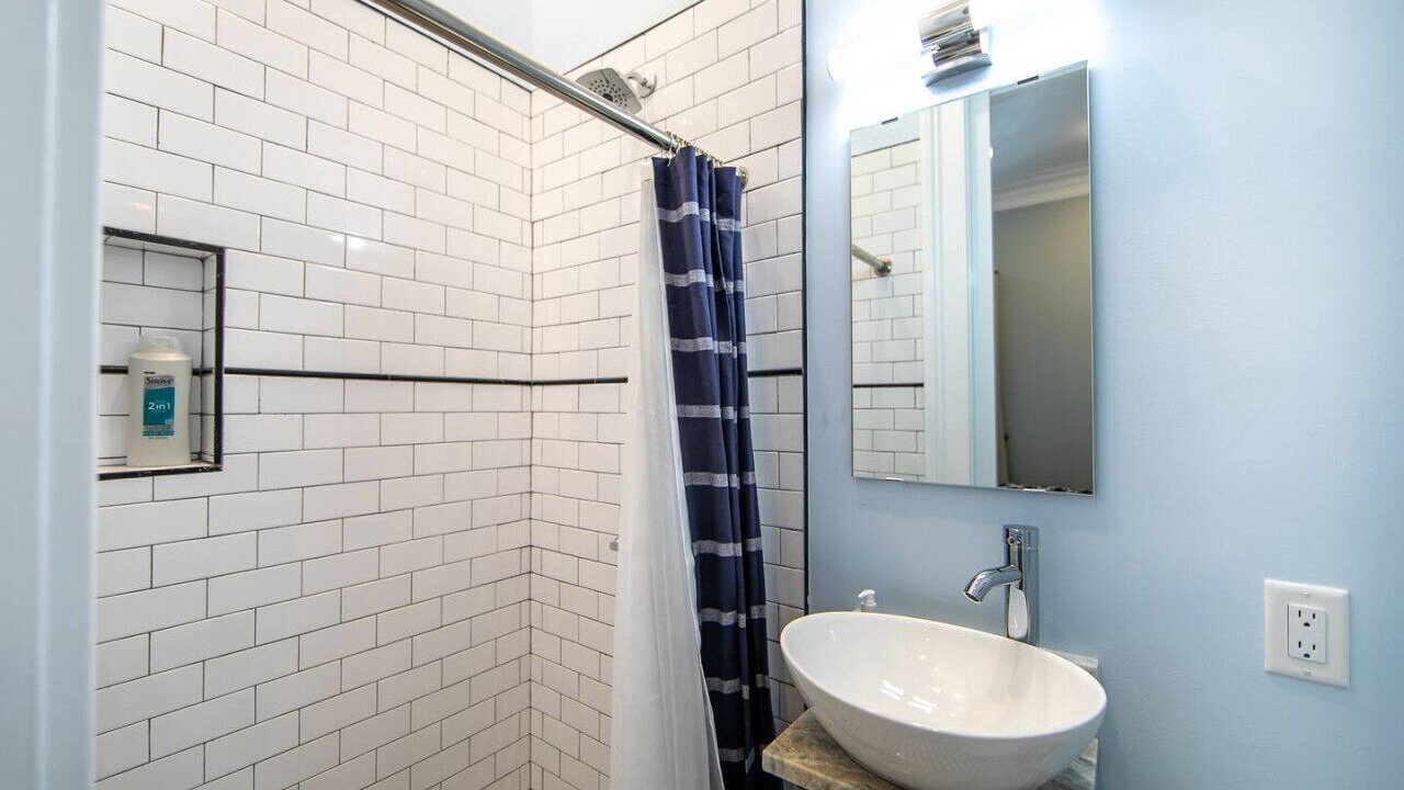 Photo of Bathroom in Treme
