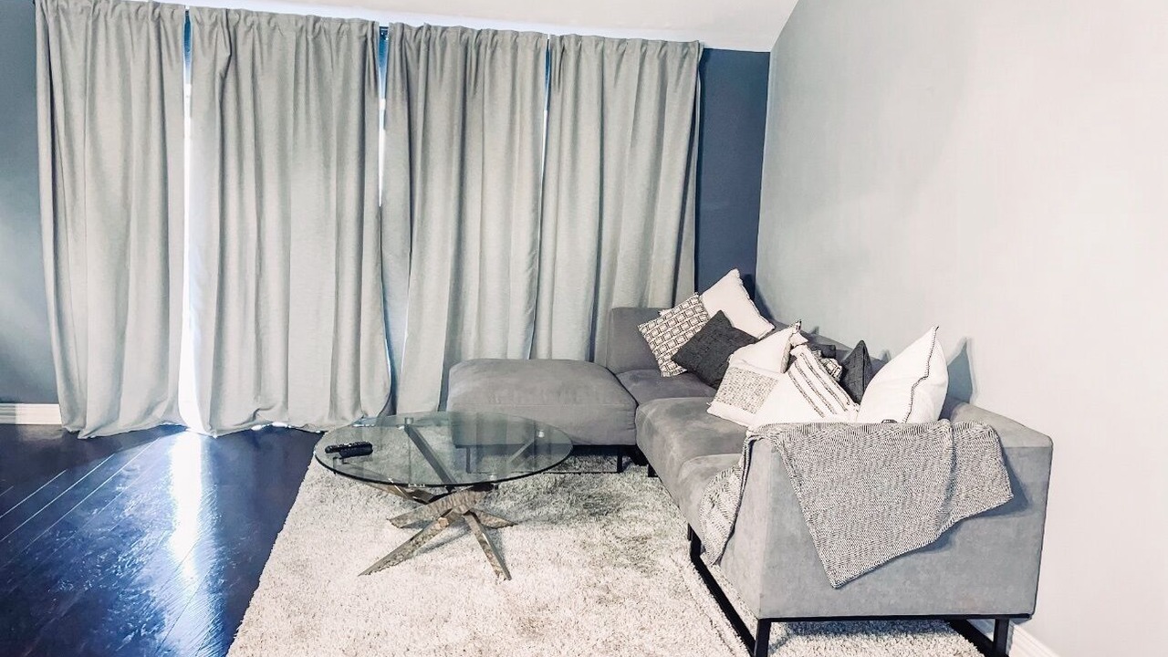 Photo of Livingroom in Las Colinas