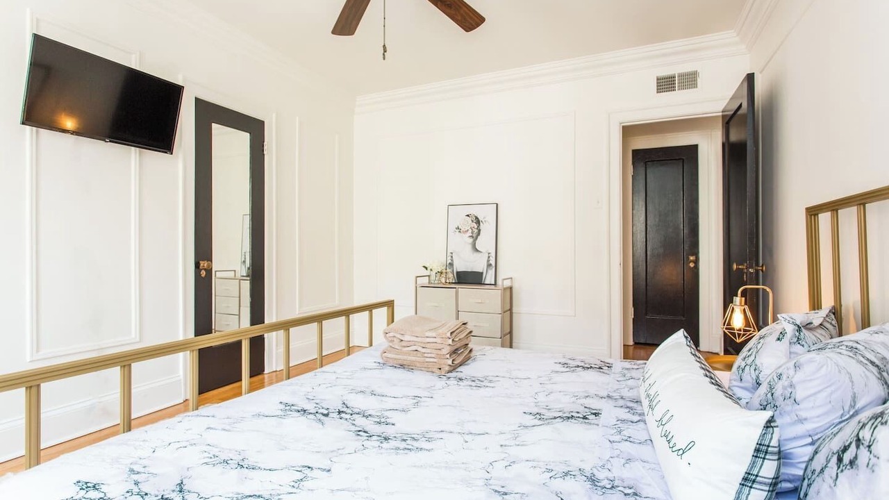 Photo of Bedroom in Streeterville