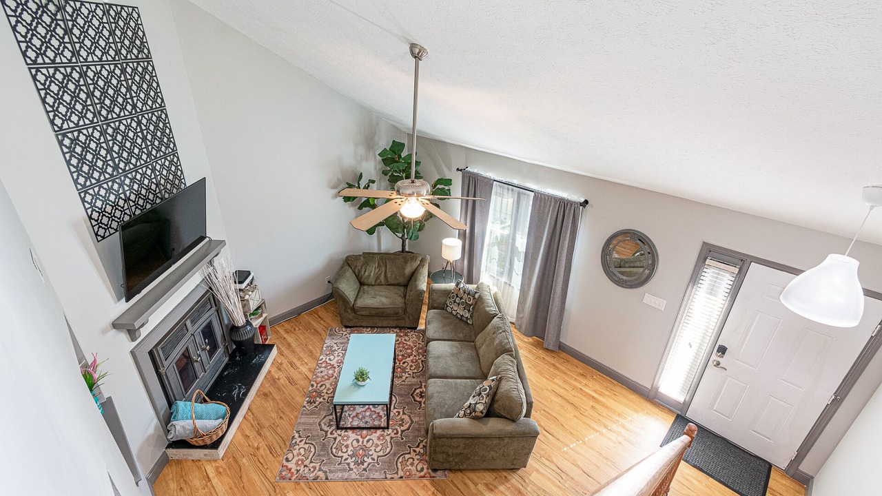 Photo of Livingroom in Hampton