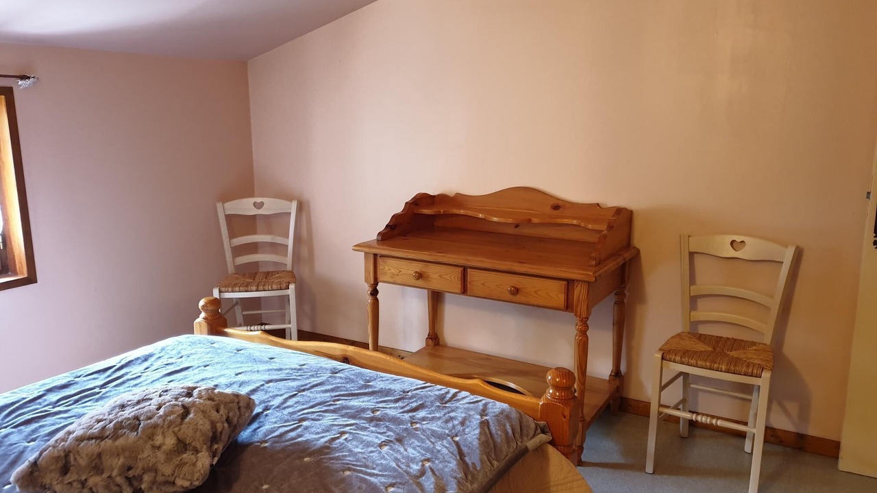 Photo of Bedroom in Beaumes-de-Venise