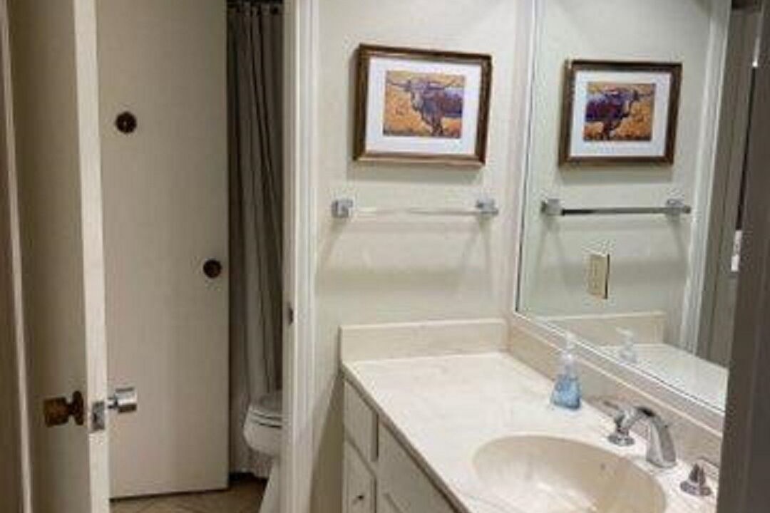 Photo of Bathroom in Lakeway