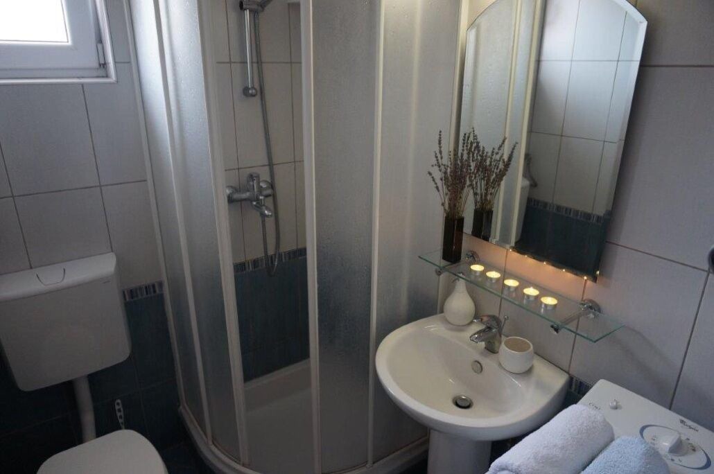 Photo of Bathroom in Pag