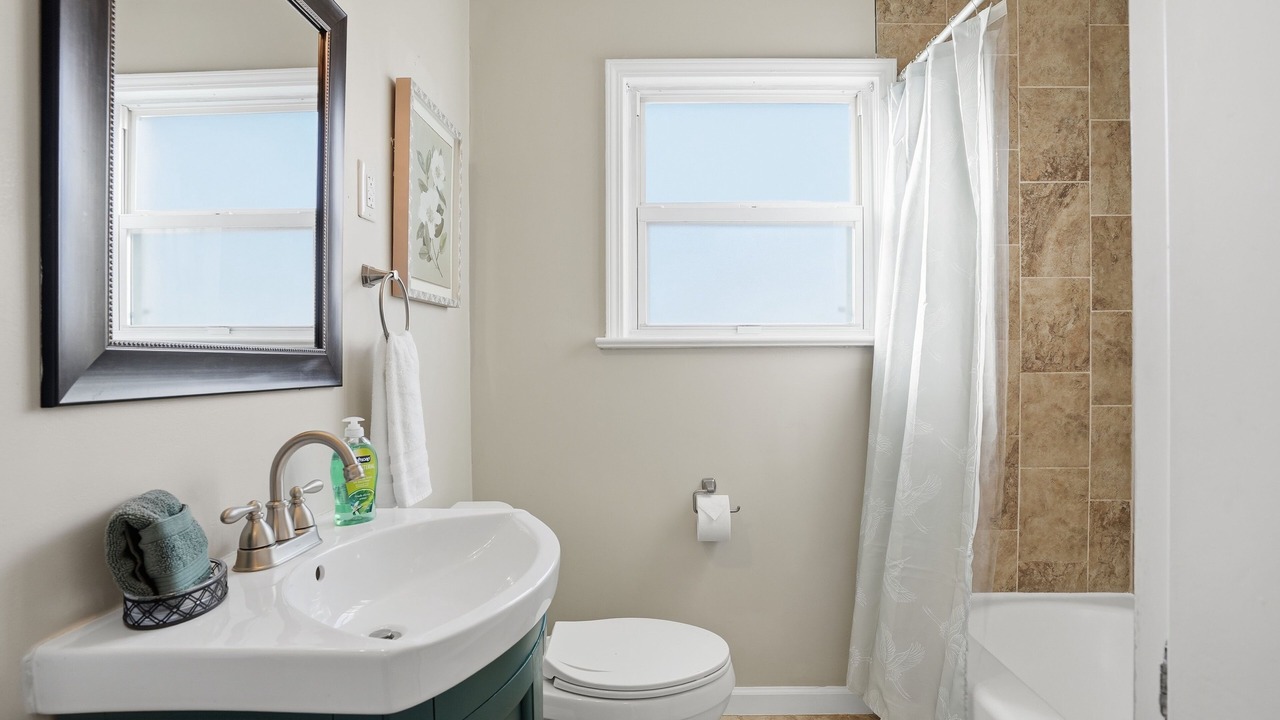 Photo of Bathroom in Turner Park