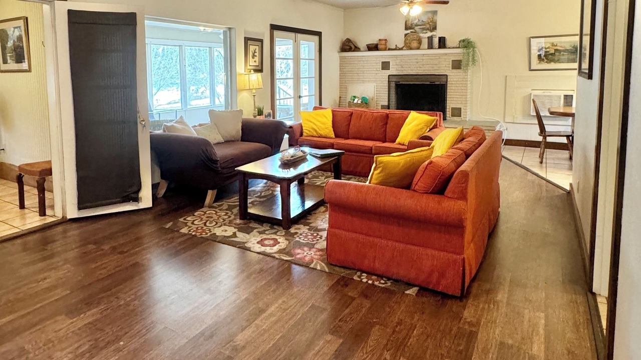 Photo of Livingroom in New Braunfels