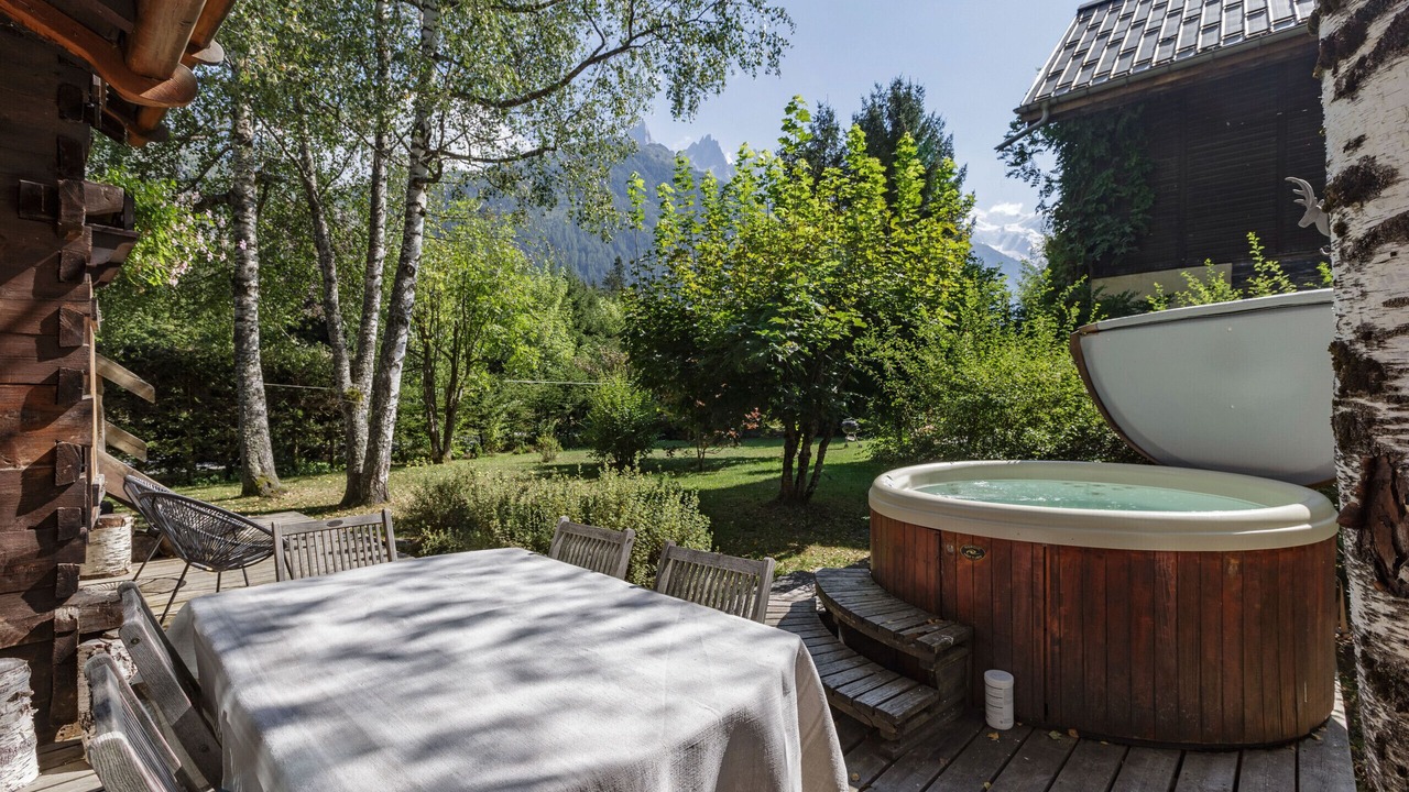 Photo of Outdoor in Les Tines