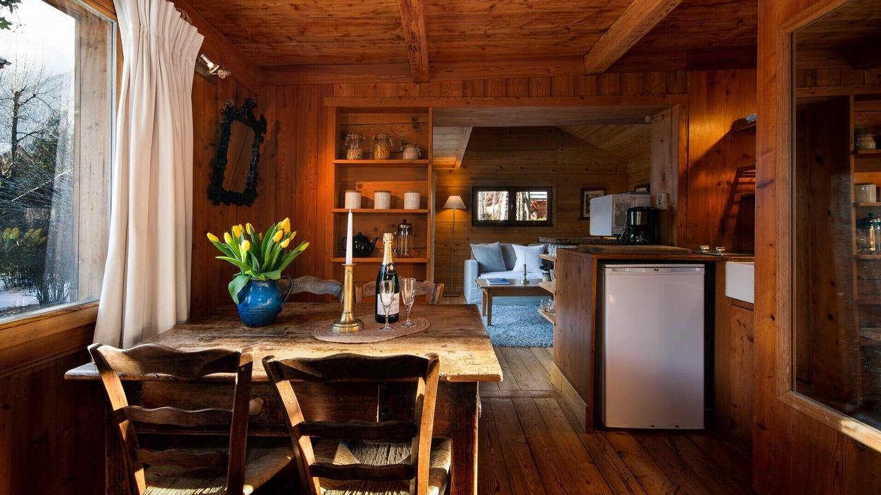 Photo of Others in Les Tines