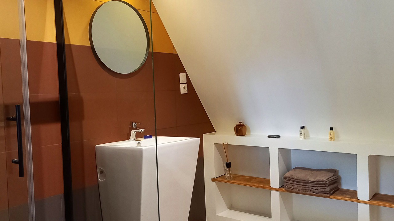 Photo of Bathroom in Angiens