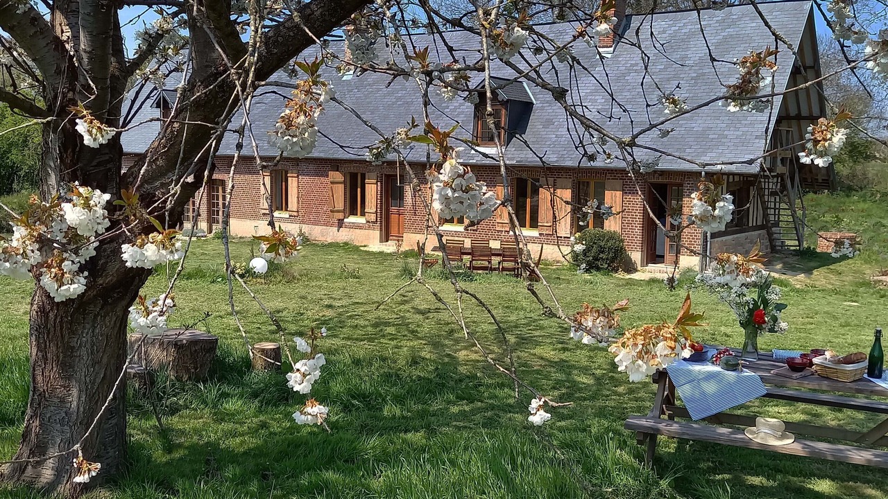 Photo of Outdoor in Angiens