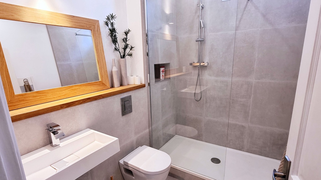 Photo of Bathroom in Cote Ouest Ormeaux