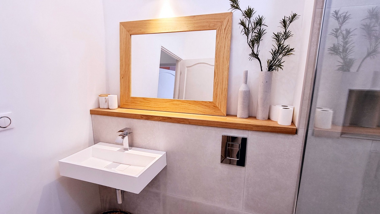 Photo of Bathroom in Cote Ouest Ormeaux