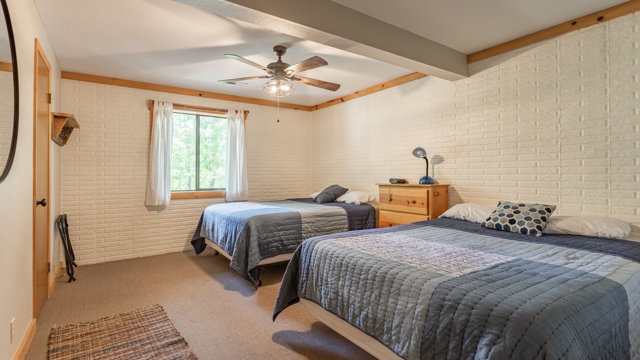 Photo of Bedroom in Shell Knob