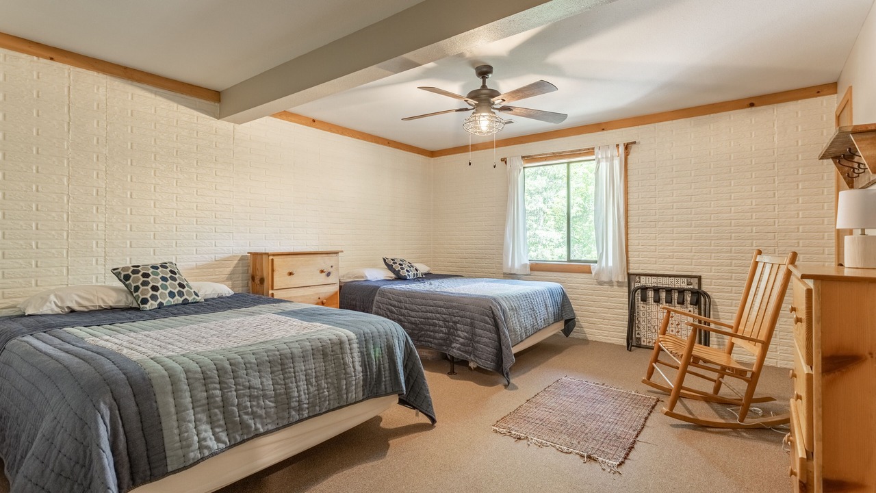 Photo of Bedroom in Shell Knob