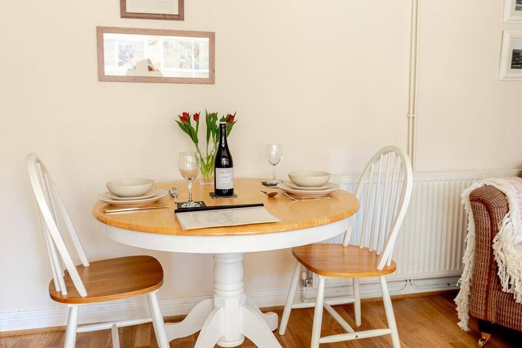 Photo of Others in Honley