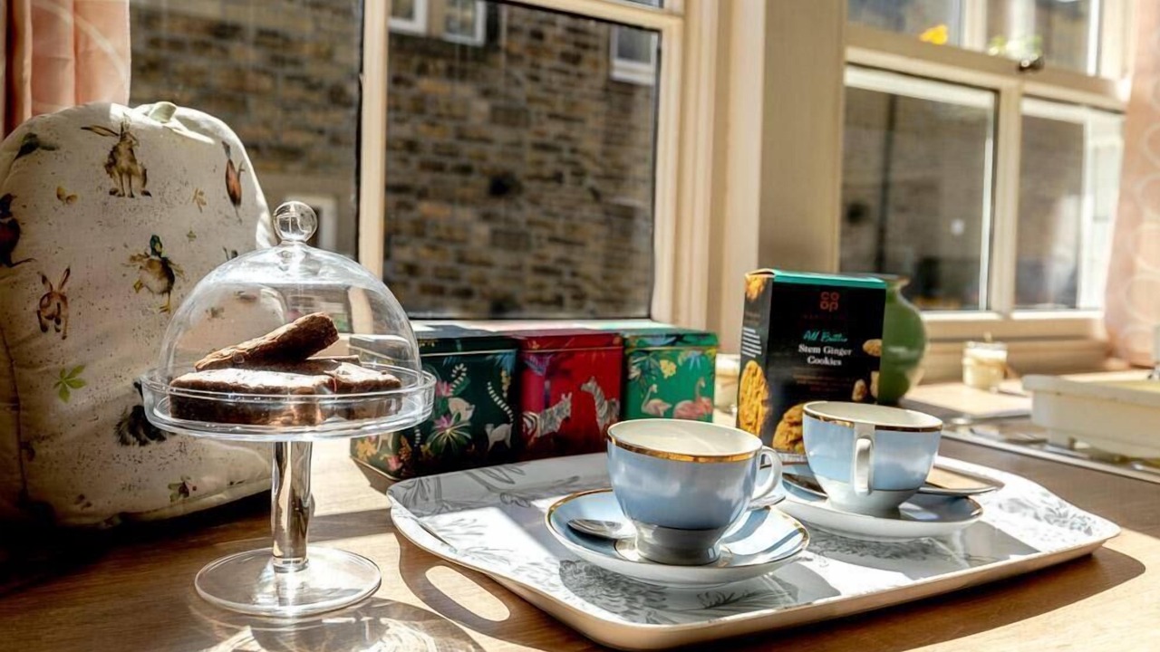 Photo of Others in Honley