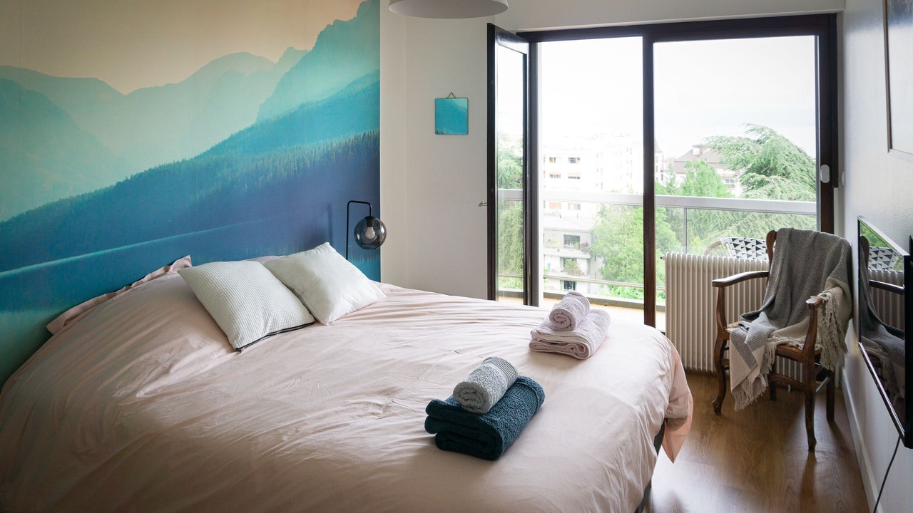 Photo of Bedroom in Thonon-les-Bains