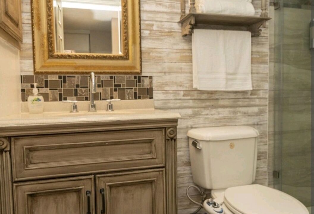 Photo of Bathroom in George Bush Park/Eldridge