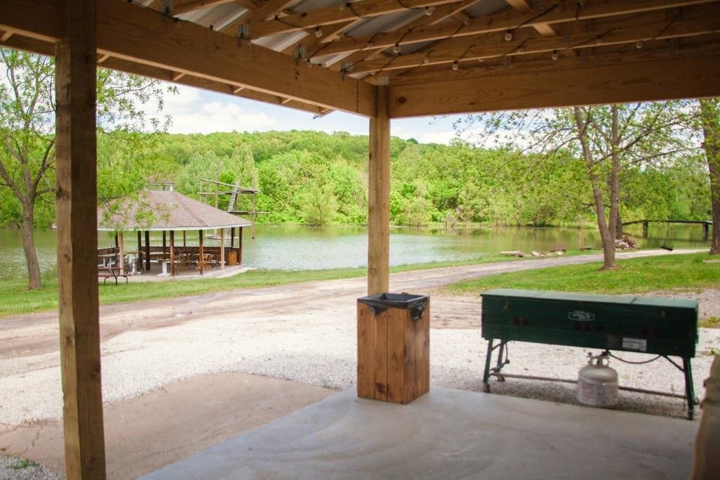 Photo of Outdoor in St. Clair