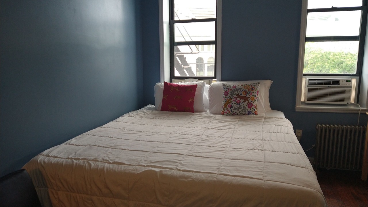Photo of Bedroom in Highbridge