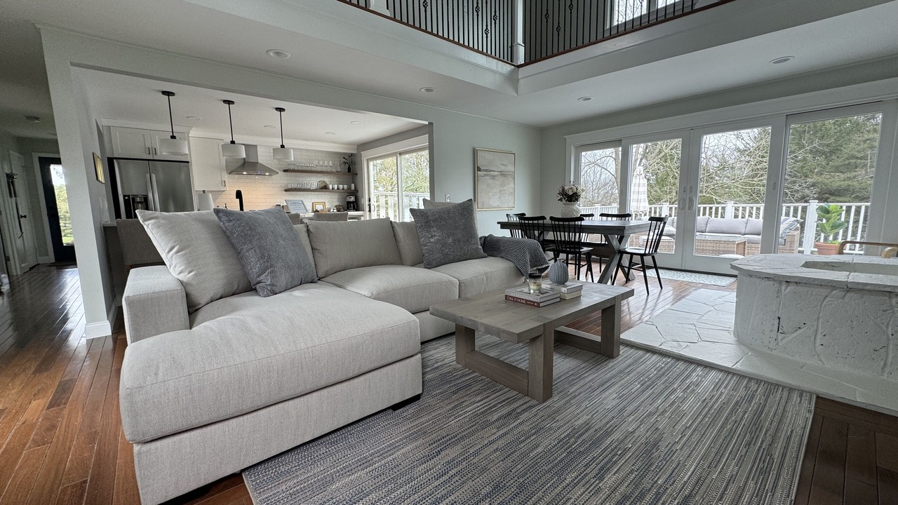 Photo of Livingroom in Newport East